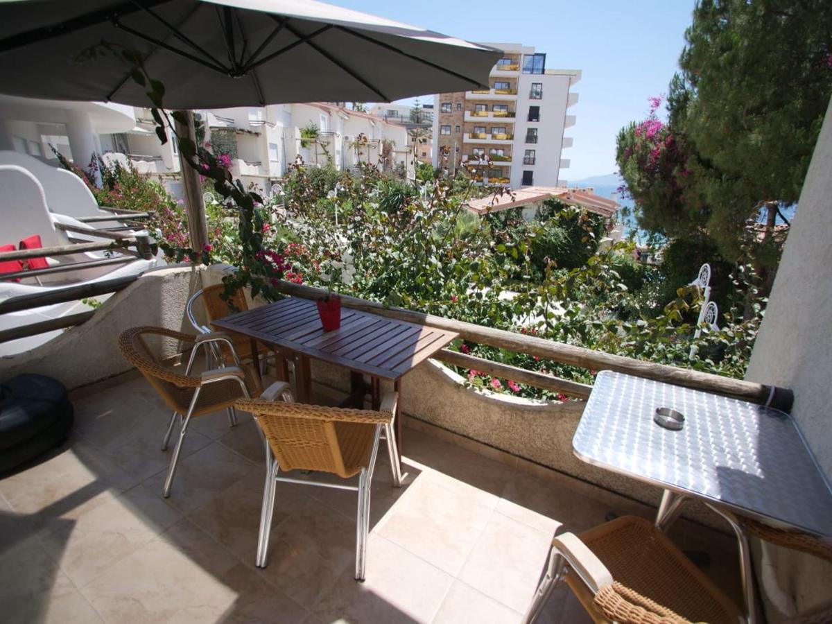 Sunset Apartment Saranda Bay Экстерьер фото