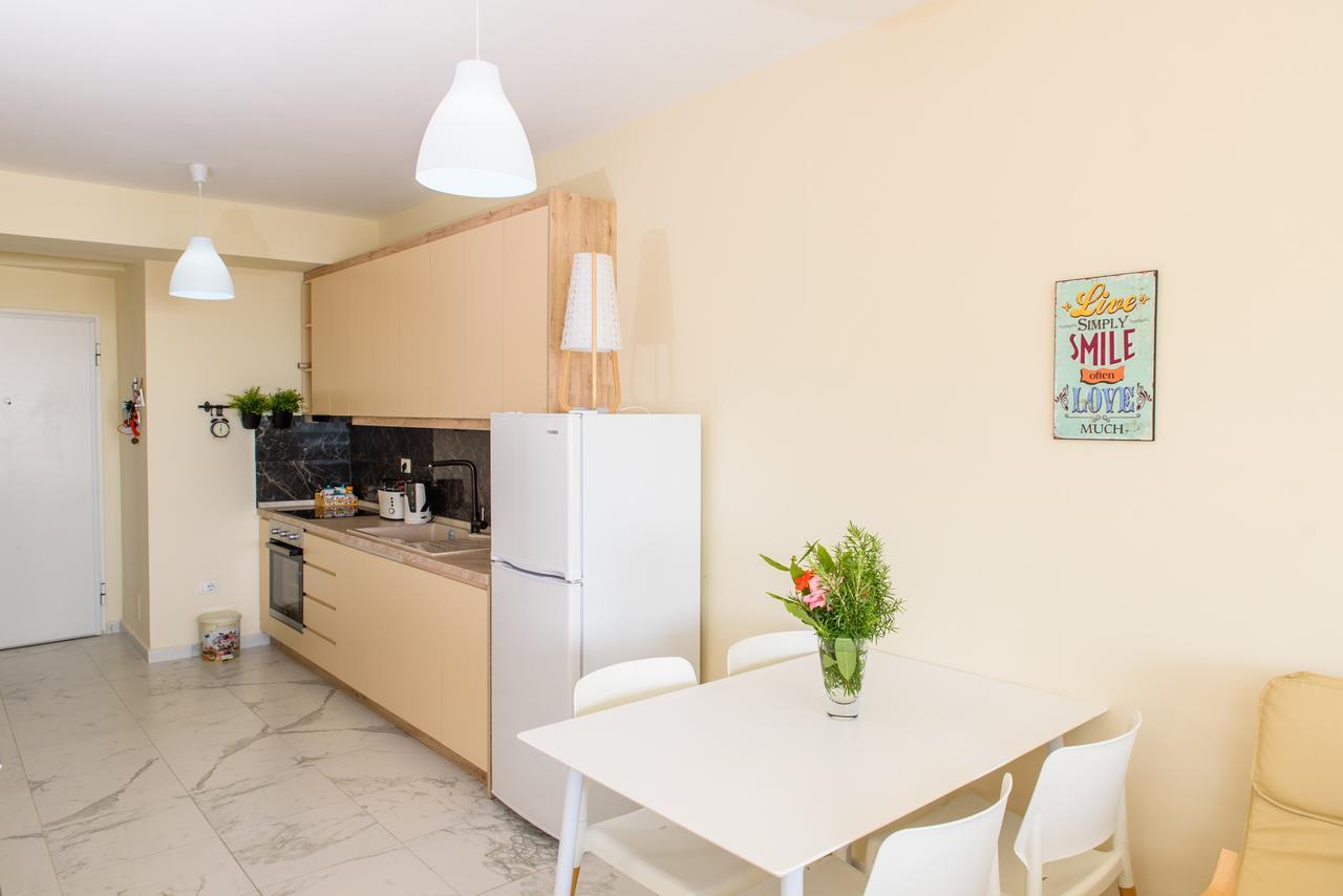 Sunset Apartment Saranda Bay Экстерьер фото