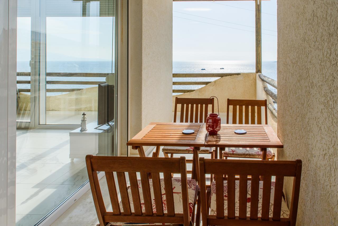 Sunset Apartment Saranda Bay Экстерьер фото